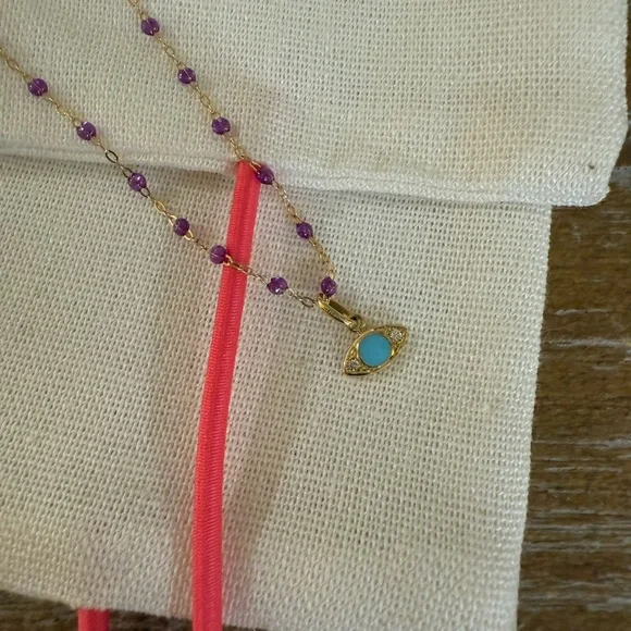 Gigi Clozeau brand new necklace. - Picture 3 of 6